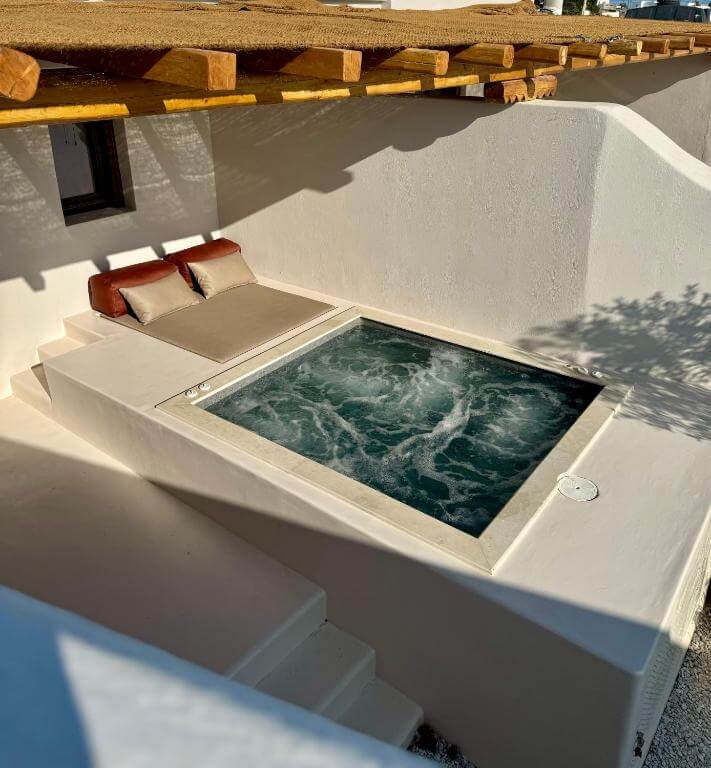 Conte Mykonos I - Image 1